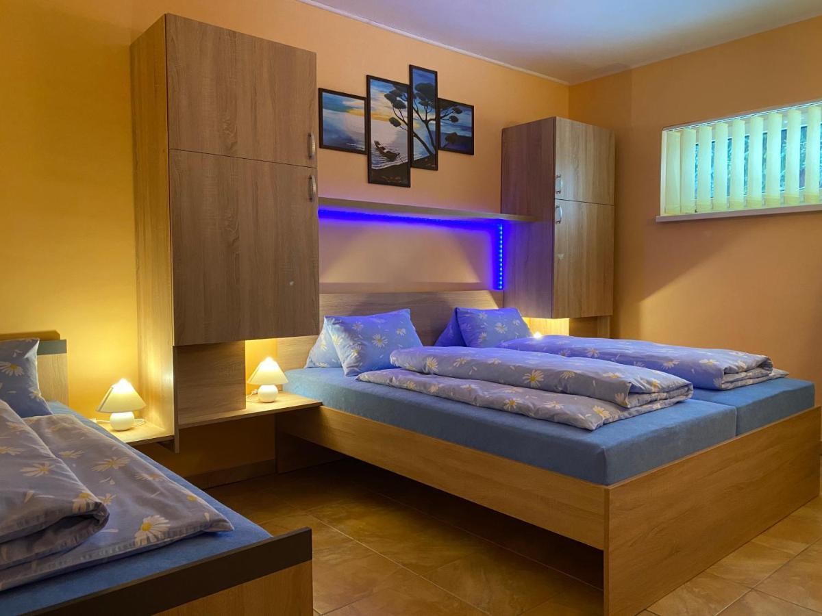 Privat No 13 Apartment Liptovsky Mikulas Exterior photo